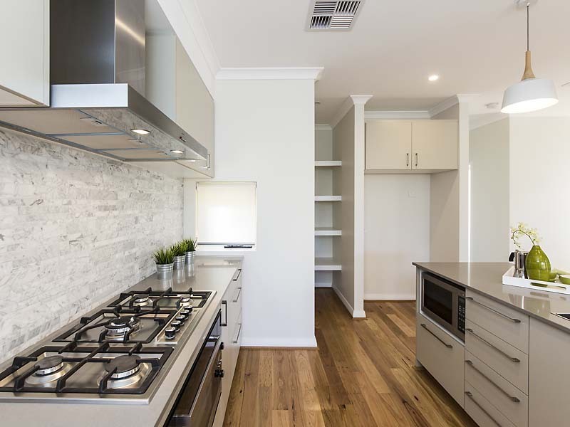 4 Francis Avenue, Karrinyup WA 6018