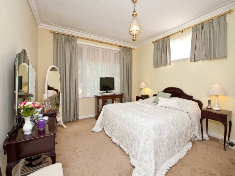 88 Paramatta Road, Doubleview WA 6018