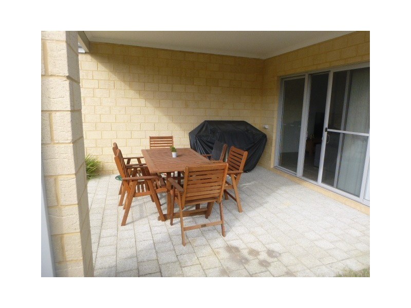 29 Bushside Drive, Aveley WA 6069