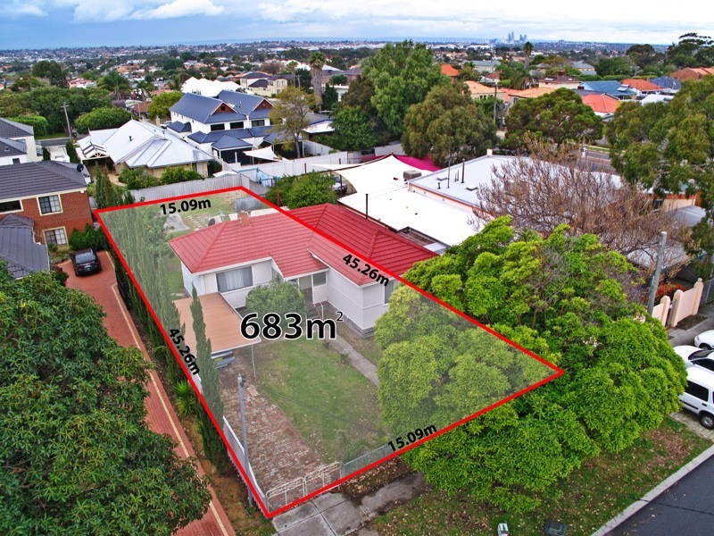 144 Hancock Street, Doubleview WA 6018