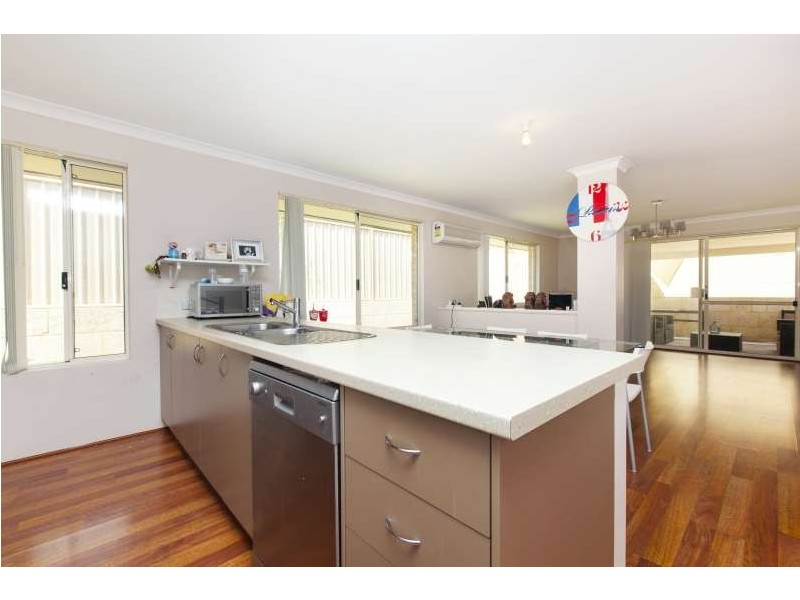 12 Winterton Way, Girrawheen WA 6064