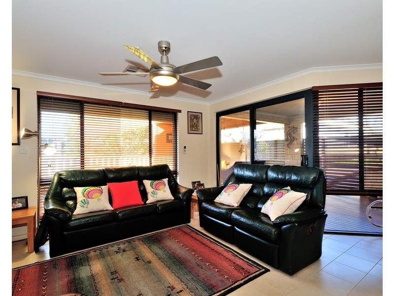 3A HADLEY PL, Karrinyup WA 6018