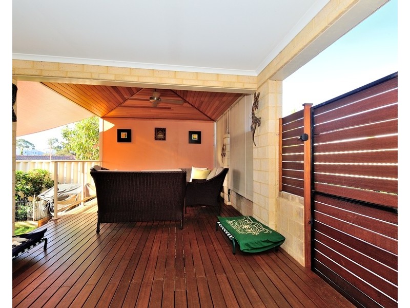 3A HADLEY PL, Karrinyup WA 6018