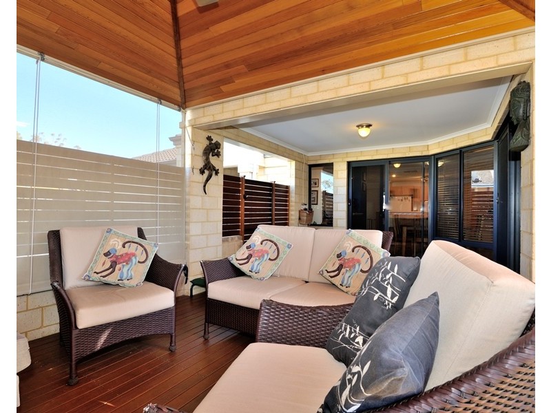 3A HADLEY PL, Karrinyup WA 6018