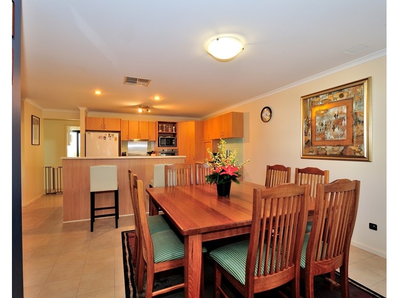 3A HADLEY PL, Karrinyup WA 6018