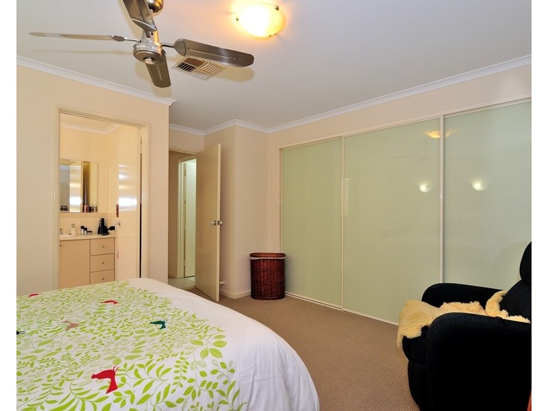 3A HADLEY PL, Karrinyup WA 6018