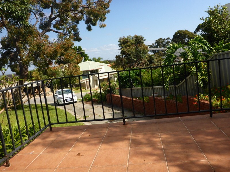 5 Balwarra Avenue, Dianella WA 6059