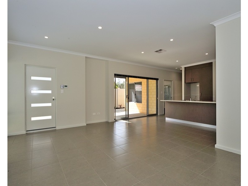 4C Arnold Place, Balga WA 6061
