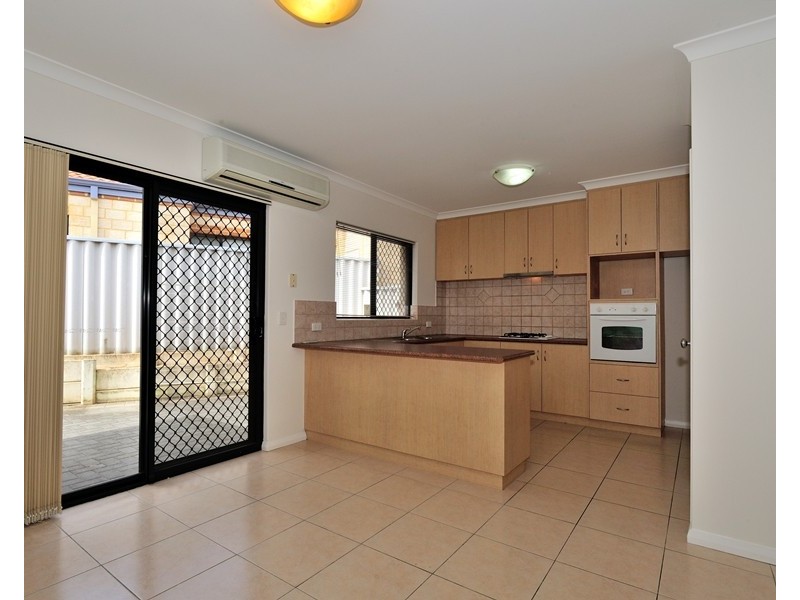 13b Hodges Place, Innaloo WA 6018