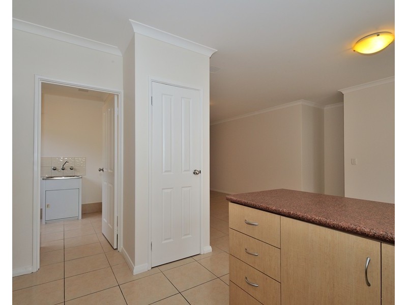 13b Hodges Place, Innaloo WA 6018