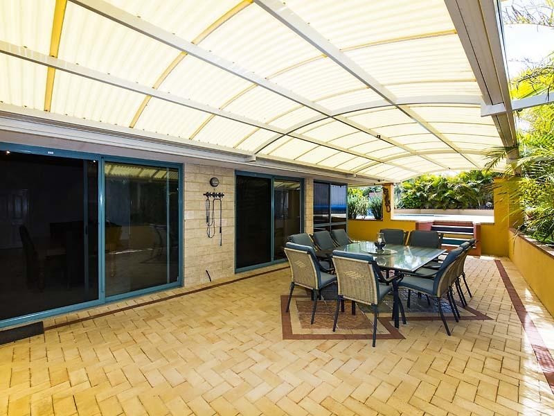5 Tropical Gardens, Ballajura WA 6066