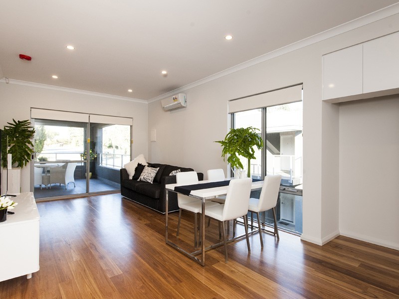 1-9/16 King George Street, Innaloo WA 6018