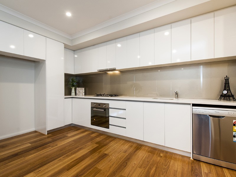 1-9/16 King George Street, Innaloo WA 6018