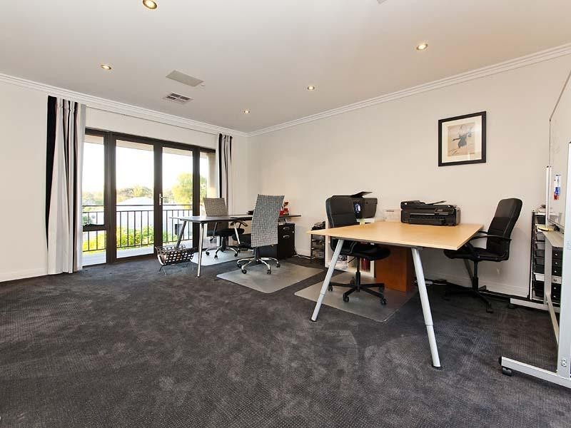 1B Gamble Way, Karrinyup WA 6018