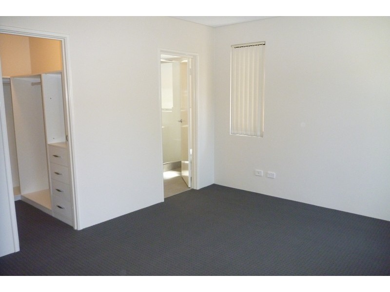 1/7 Earnley Way, Balga WA 6061