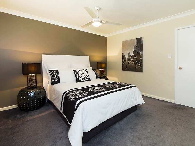 99 Hale Road, Wembley Downs WA 6019