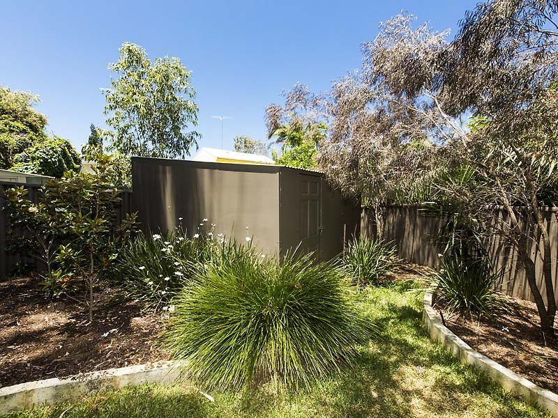 99 Hale Road, Wembley Downs WA 6019