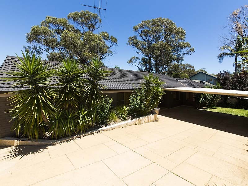 99 Hale Road, Wembley Downs WA 6019