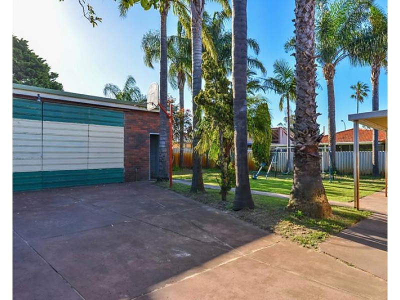 33 Liege Street, Woodlands WA 6018