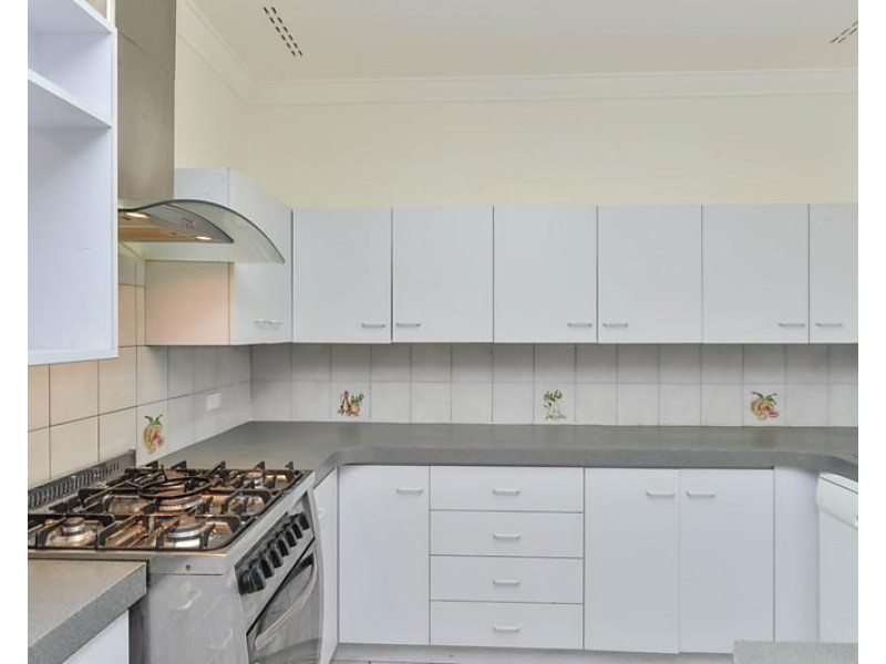 33 Liege Street, Woodlands WA 6018