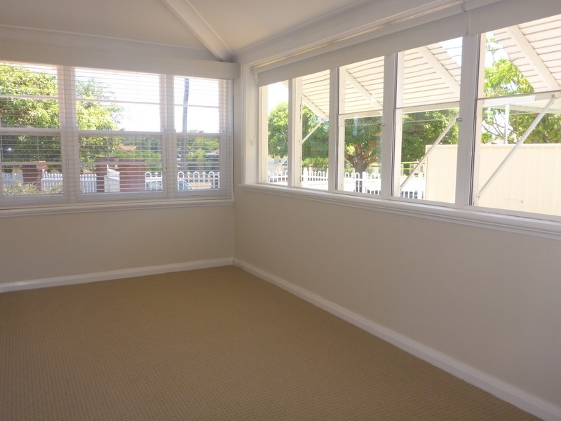 13A Todd Avenue, Como WA 6152