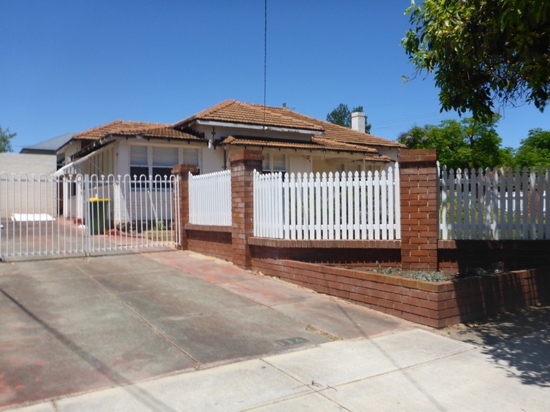 13A Todd Avenue, Como WA 6152