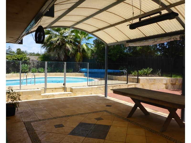 30A Malabar Crescent, Craigie WA 6025