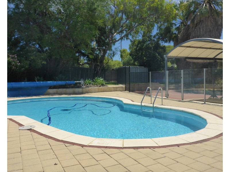 30A Malabar Crescent, Craigie WA 6025