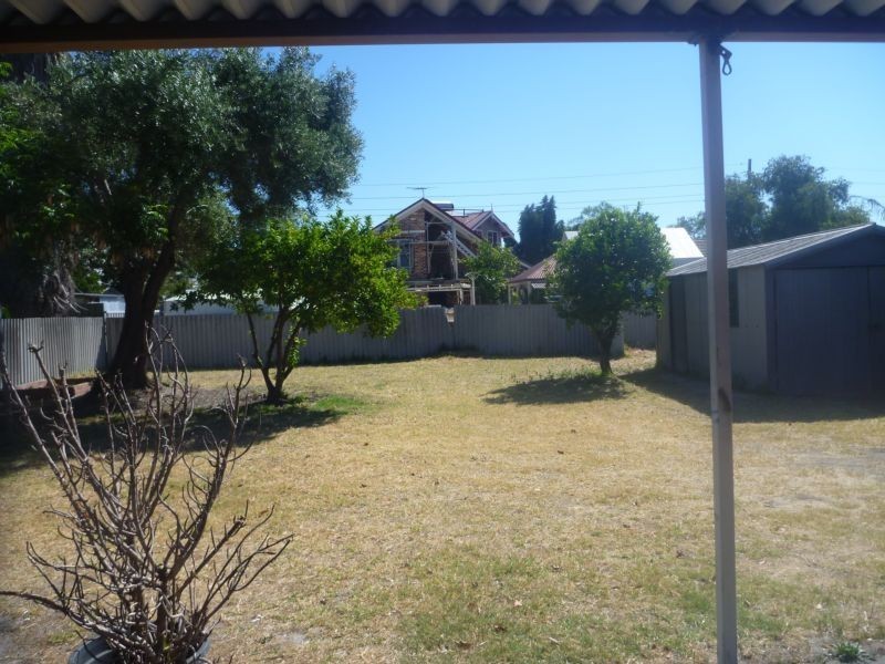 174 Orrong Road, Lathlain WA 6100