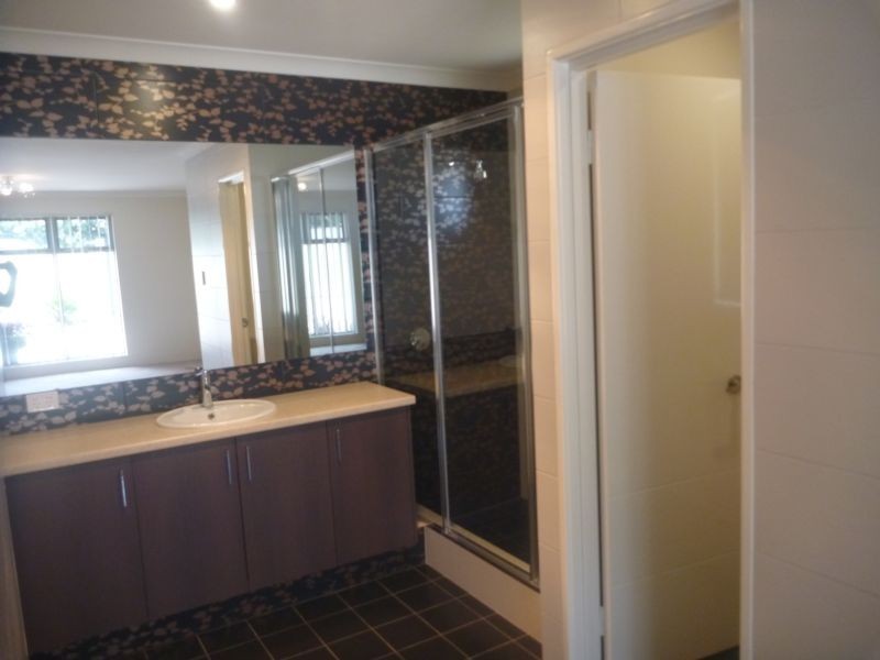 8A Avenell Road, Bayswater WA 6053