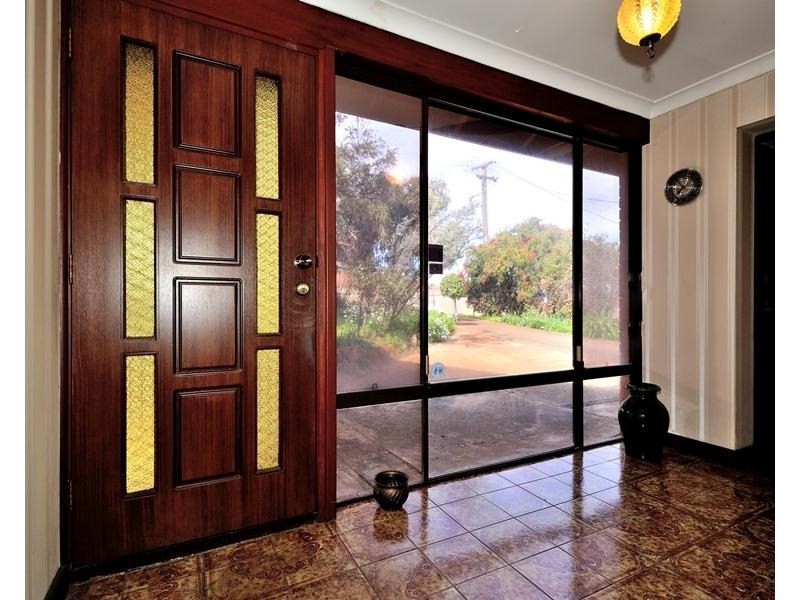 3 Rothbury Road, Embleton WA 6062