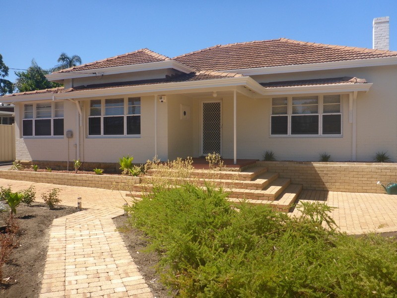 13 Todd Street, Como WA 6152