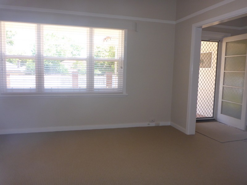 13 Todd Street, Como WA 6152