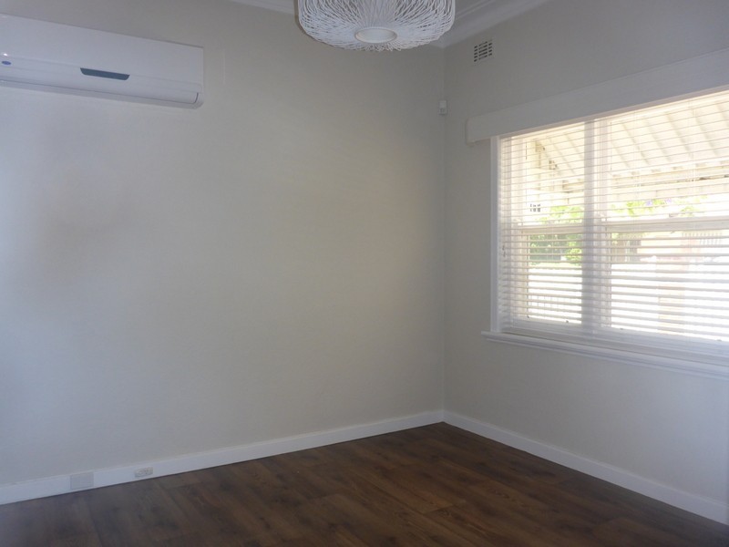 13 Todd Street, Como WA 6152