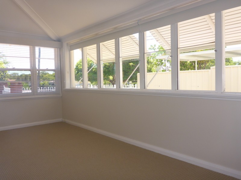 13 Todd Street, Como WA 6152