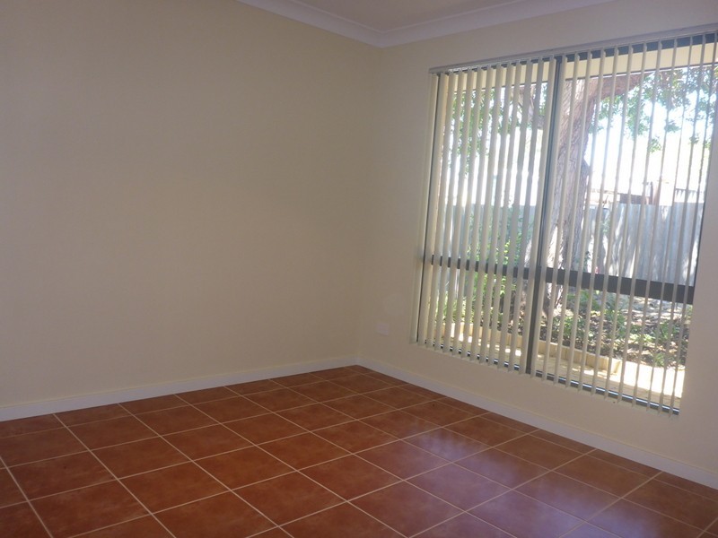 1/630 Beach Road, Hamersley WA 6022