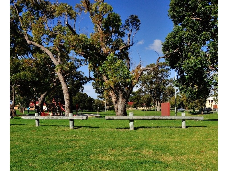 12 Bridgewater Crescent, Karrinyup WA 6018