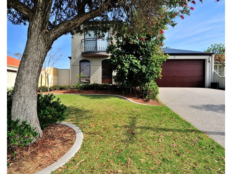 12 Bridgewater Crescent, Karrinyup WA 6018