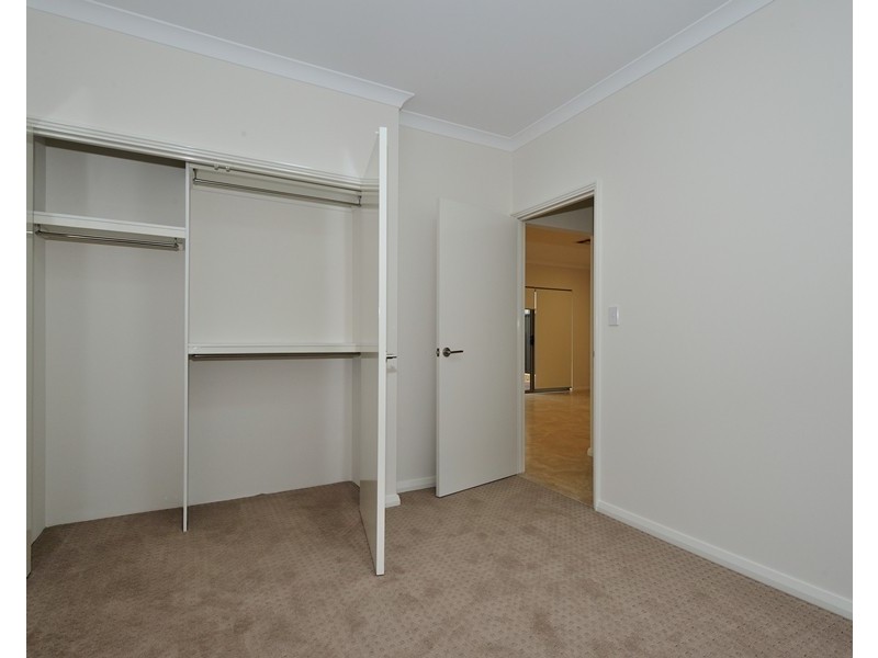 5/211 Royal Street, Yokine WA 6060