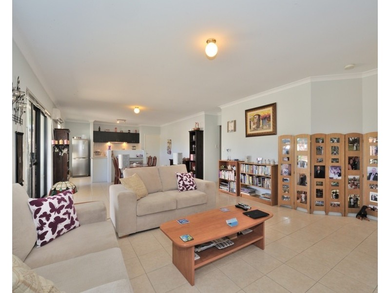 198A Huntriss Road, Doubleview WA 6018