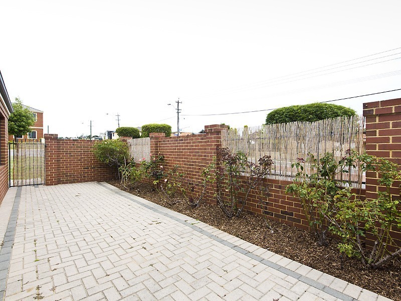 2A Diana Street, Innaloo WA 6018