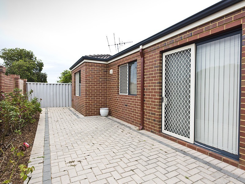 2A Diana Street, Innaloo WA 6018