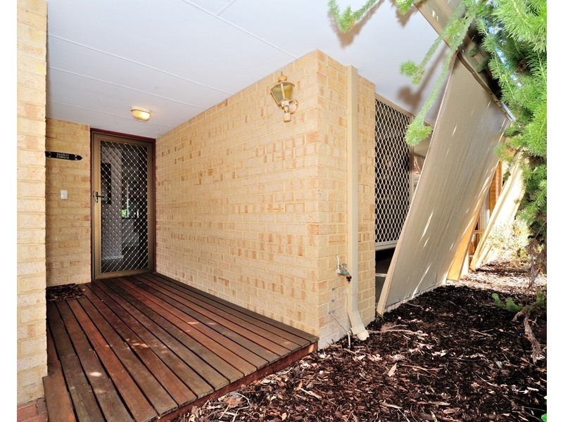 4/3 Muriel Avenue, Woodlands WA 6018