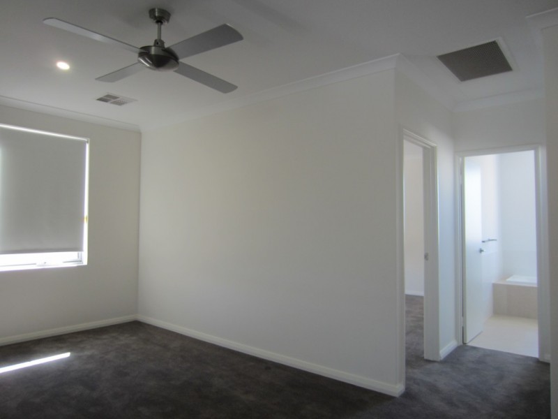 183C Grand Promenade, Doubleview WA 6018