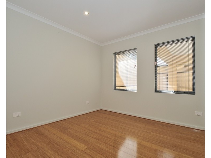 8B Donatti Road, Innaloo WA 6018