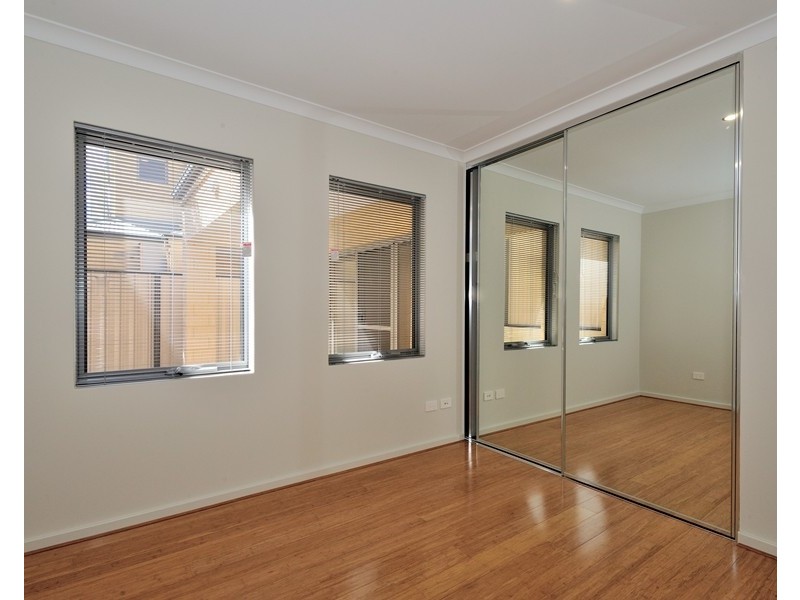 8B Donatti Road, Innaloo WA 6018