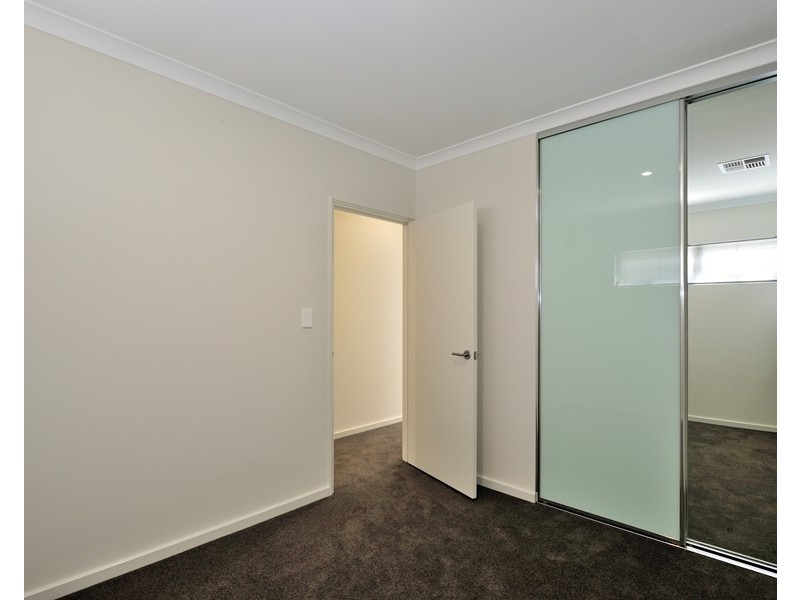 8B Donatti Road, Innaloo WA 6018