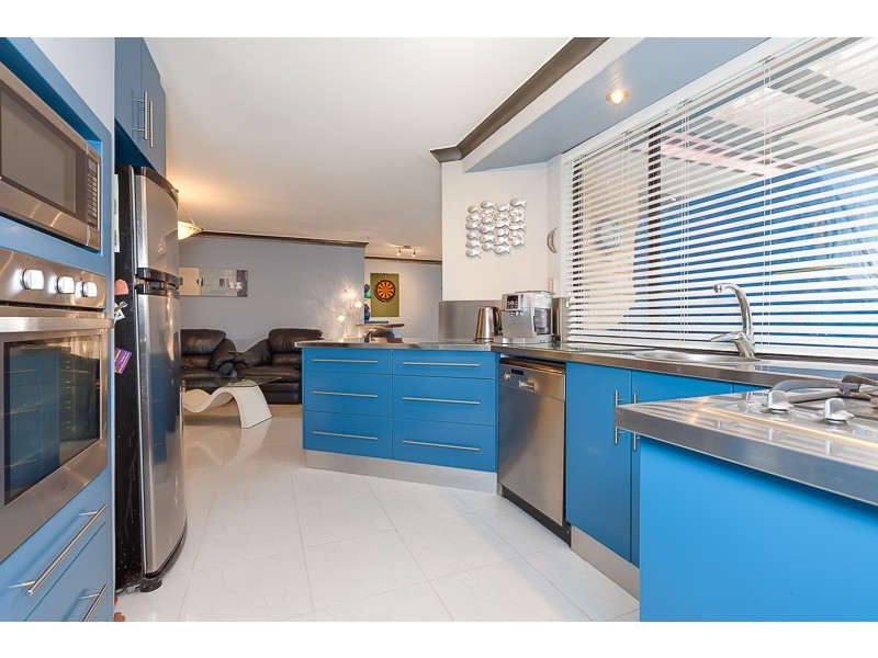 19 Richards Crescent, Craigie WA 6025