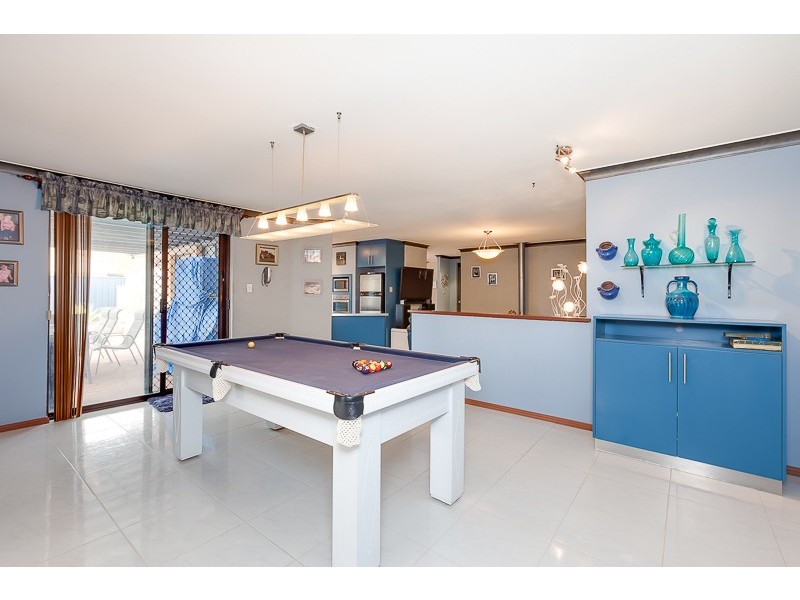 19 Richards Crescent, Craigie WA 6025