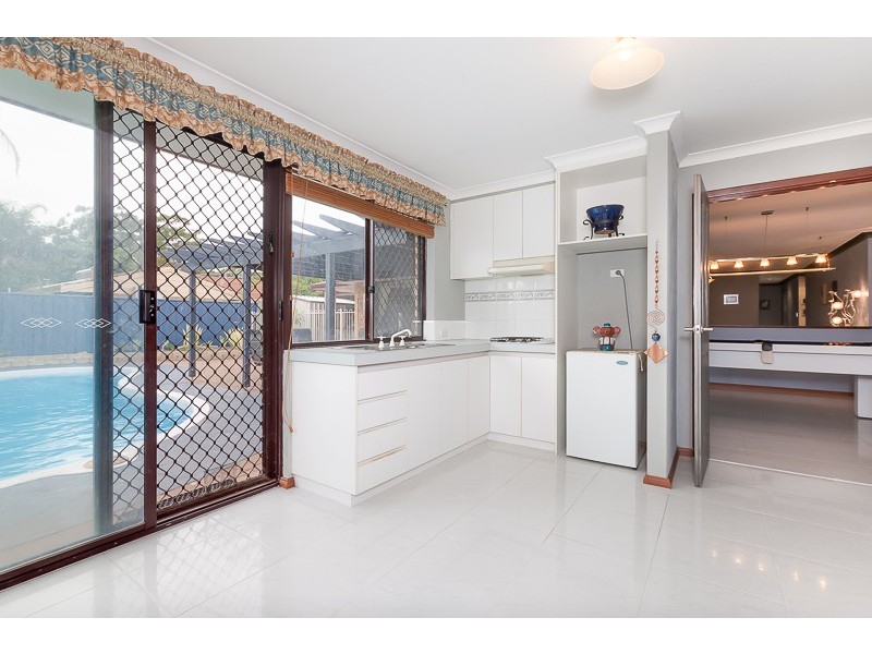 19 Richards Crescent, Craigie WA 6025